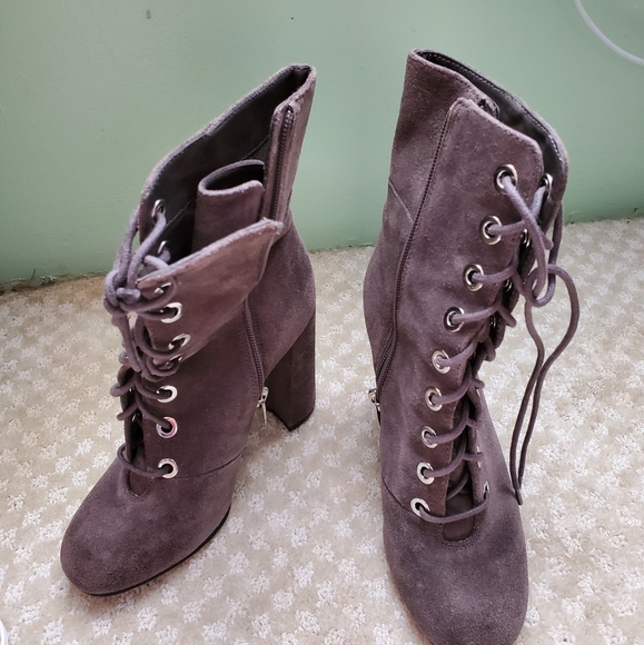 Vince Camuto grey suede lace up boots - Picture 2 of 5
